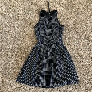 Lululemon Here to There Dress size 6 Biggy Dot